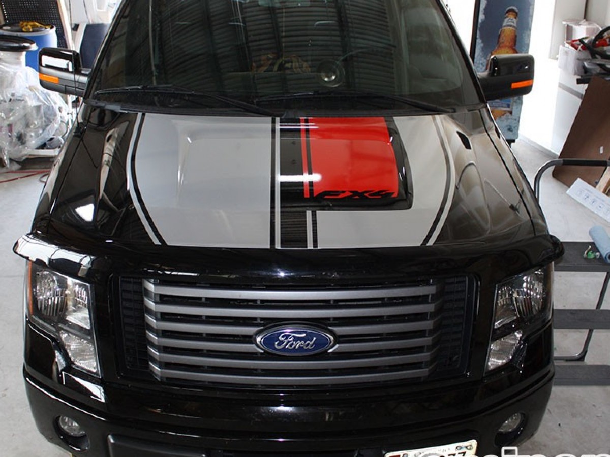 ford-fx4-custom-graphics-stripes