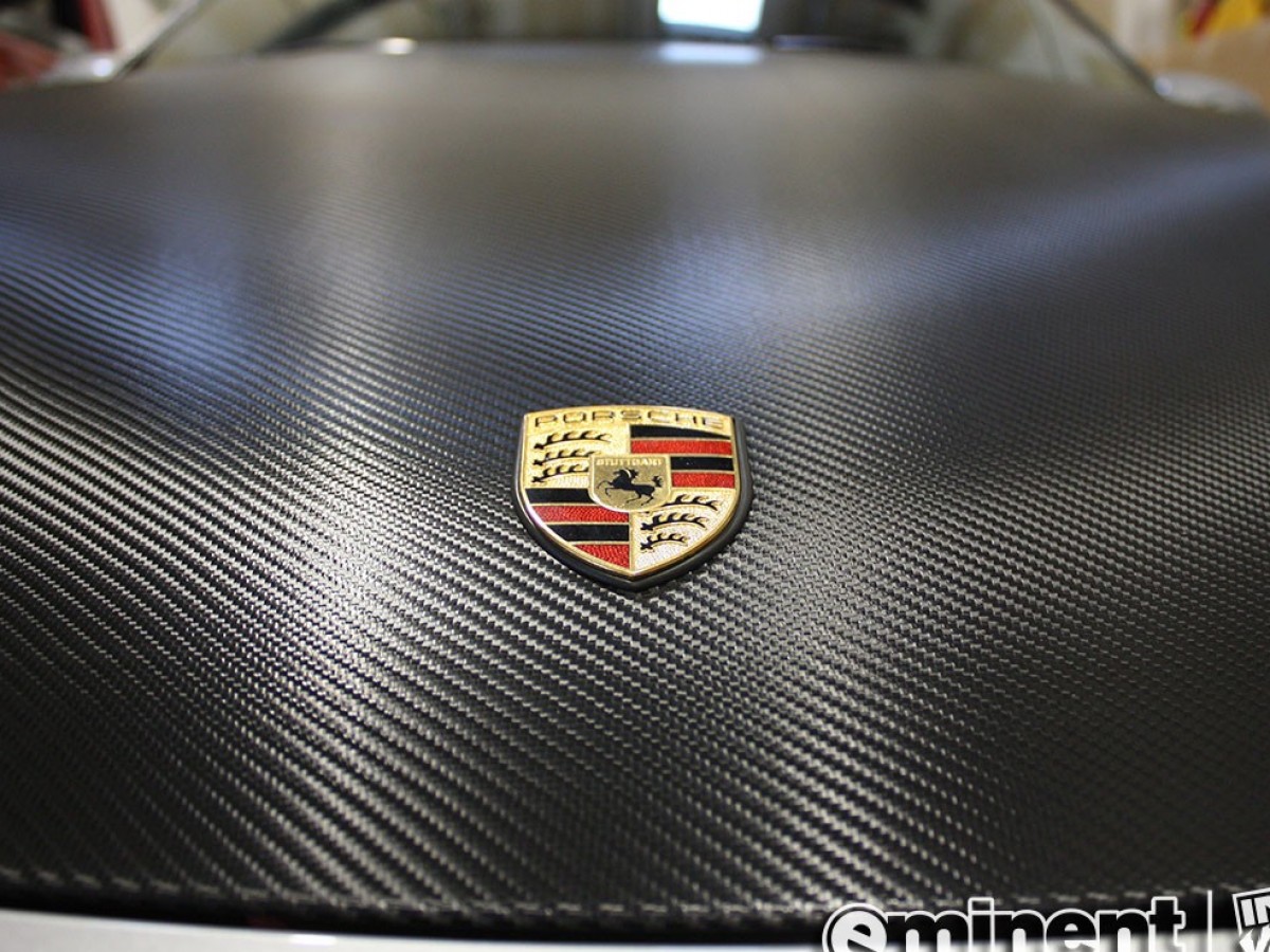 porsche-hood-wrap-carbon-fibre-avery