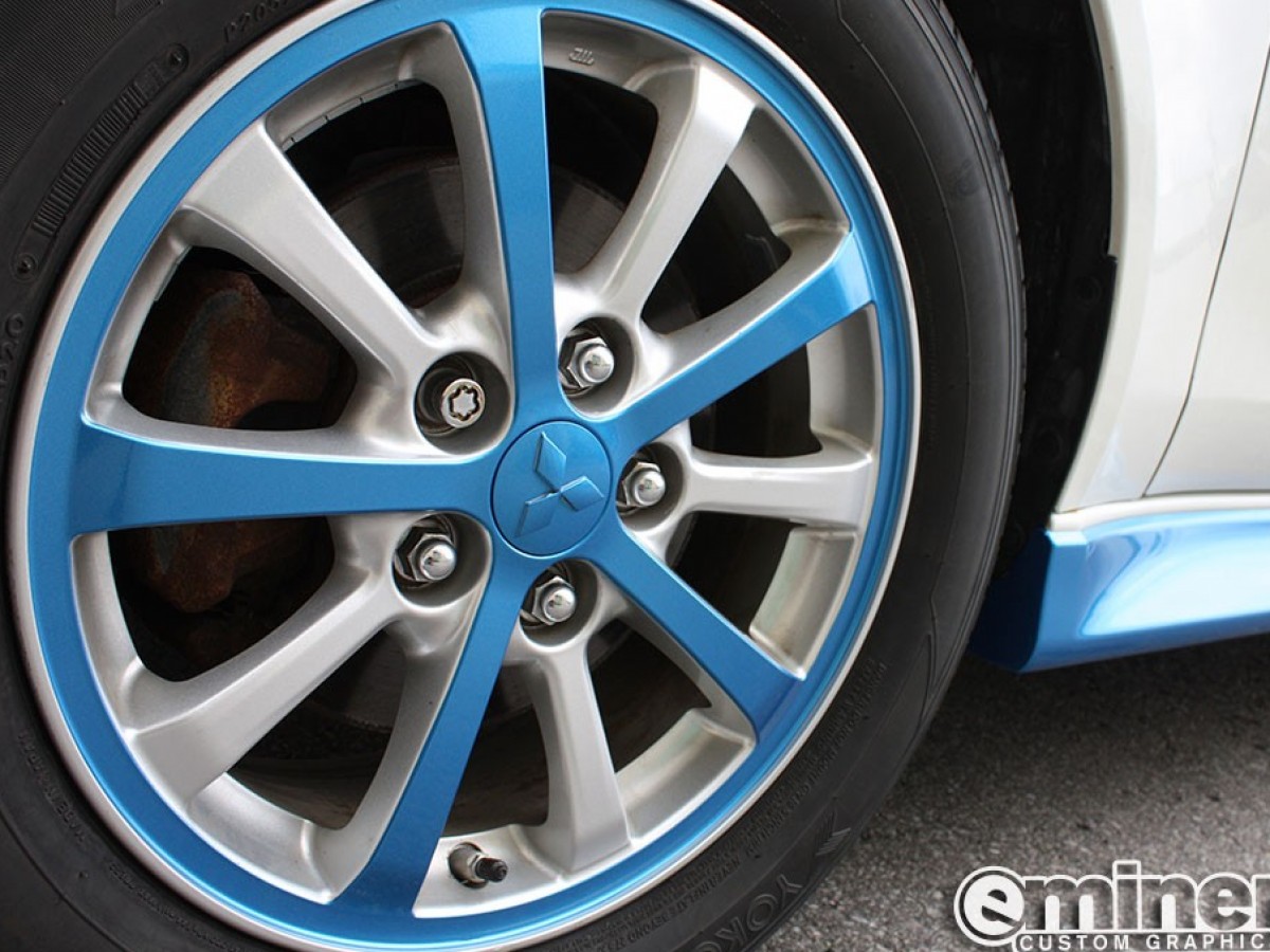 rim-wrap-graphics-custom